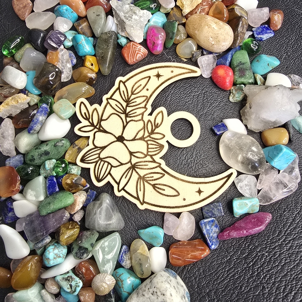 Floral moon crystal sphere stand